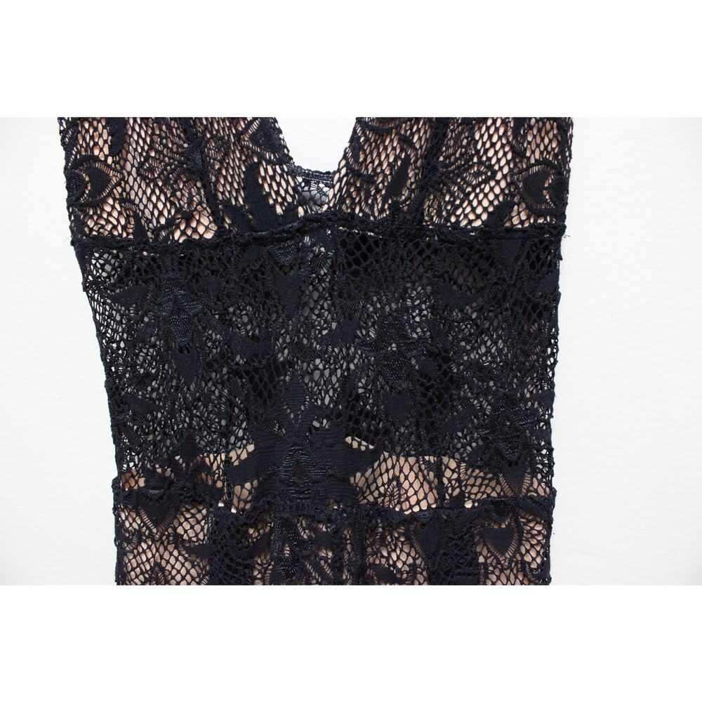 Free People Black Lace V-Neck Cropped Jumpsuit - Picture 5 of 8